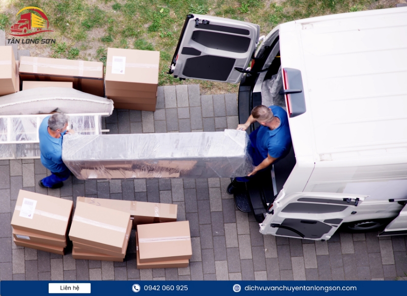 Những yếu tố ảnh hưởng đến chi phí thuê xe tải chuyển nhà